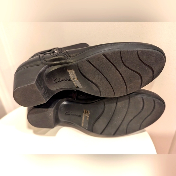 Clark's Ingalls Thames Leather Zip Ankle Booty Black US 9M 6673 0613 - Picture 4 of 5